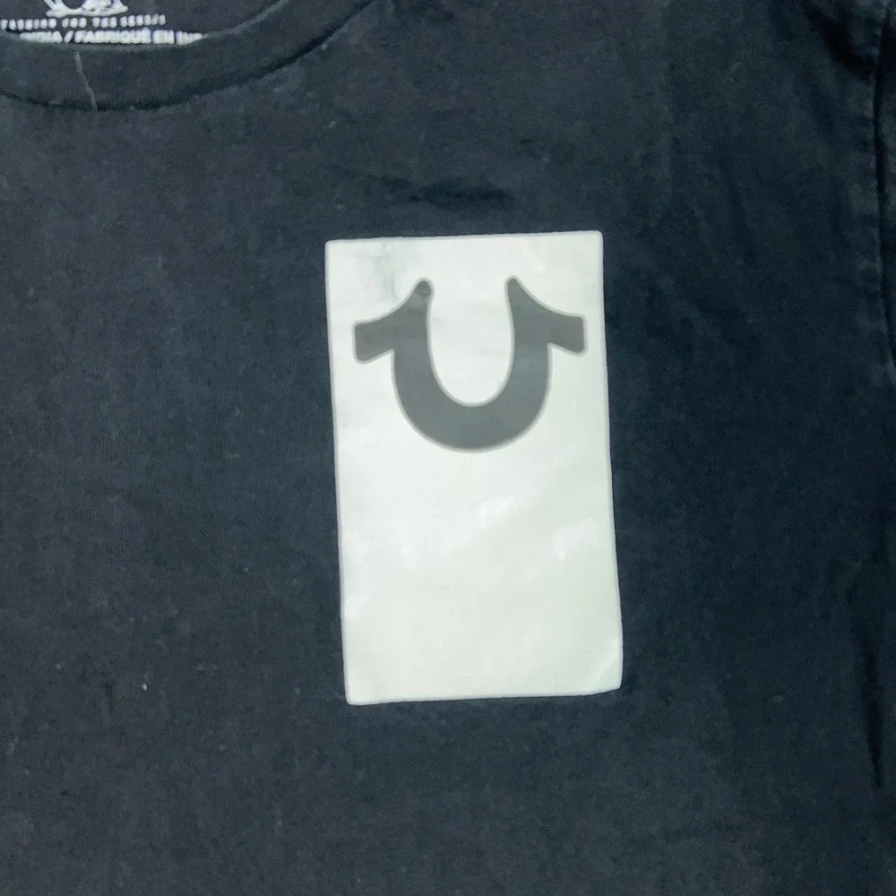 True Religion Shirt Mens Large Black Vertical Back Logo Graphic‎ Tee T Top